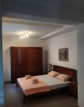 Vila Iva Sutomore